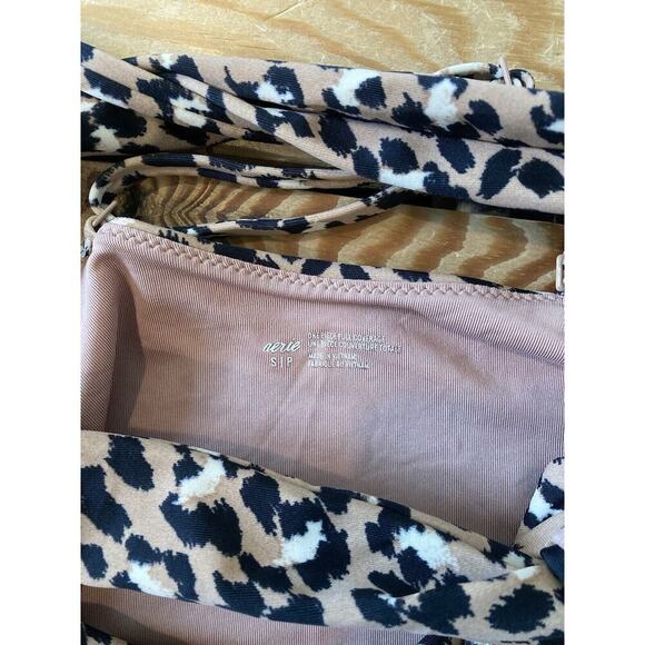 NWT $54.95 Aerie Cheetah Print One Piece Swimsuit Size Small Women’s Wrap Front - Picture 3 of 6